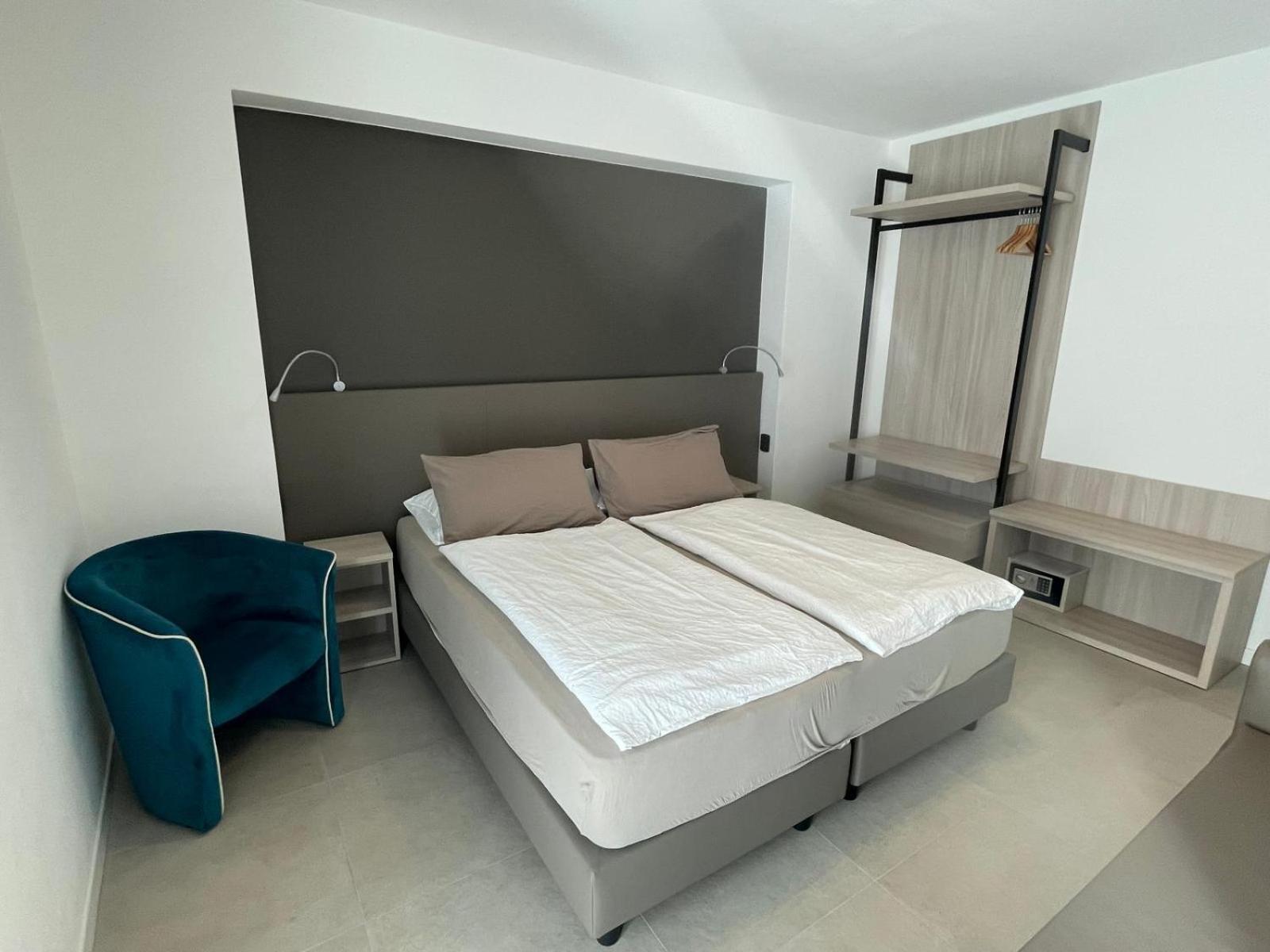 Residence Villa Degli Aranci Рива дел Гарда Екстериор снимка